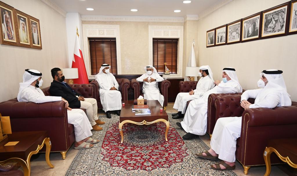 وزير الإسكان يستقبل الصحفيين ويعلن عن موعد عرض المخطط العام لإسكان الصحفيين