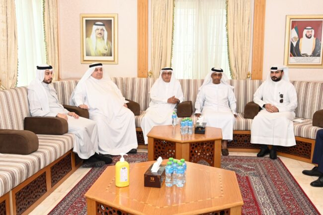 "الصحفيين تقدم واجب العزاء في السفارة الإماراتية