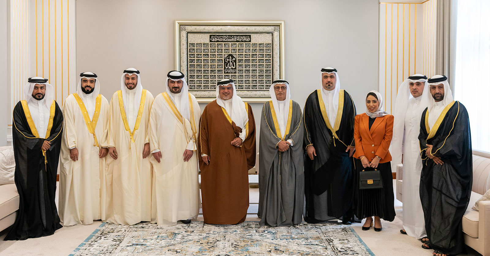 سمو ولي العهد رئيس مجلس الوزراء يلتقي برئيس وأعضاء مجلس الإدارة4fc14444