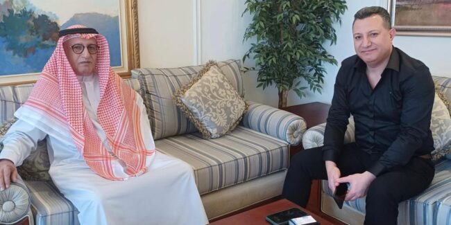 رئيس جمعية الصحفيين يستقبل رئيس المنظمة الدولية للصحافة والإعلام الهولندي