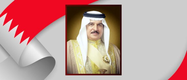 جلالة الملك المعظم يهنئ رئيس وأعضاء مجلس ادارة جمعية الصحفيين البحرينية